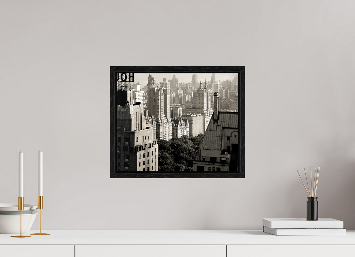 14.8 x 12″, Floater Frame The Dakota