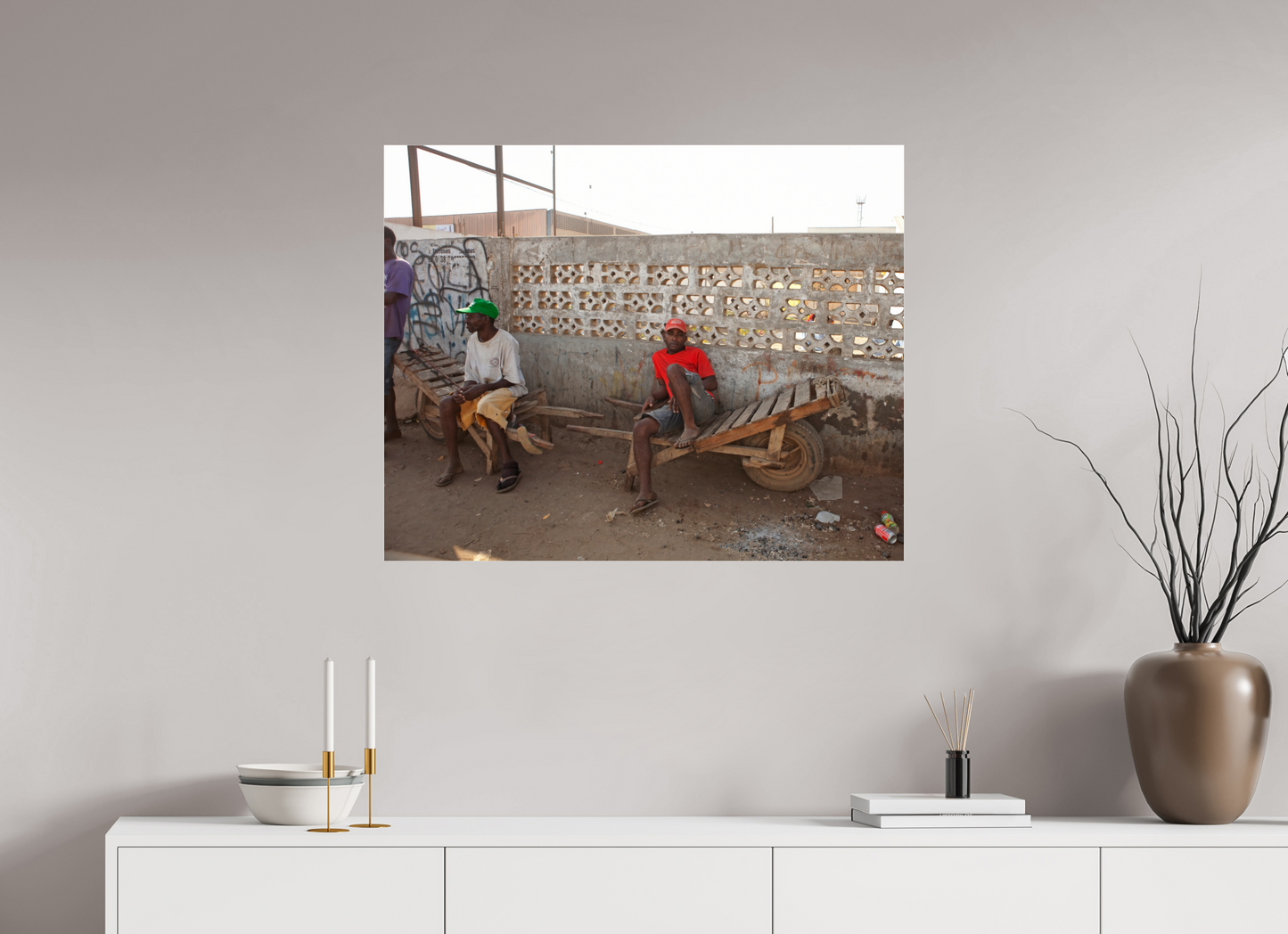 35 x 28″, Frameless Acrylic Glass Worker in Red Shirt, Angola
