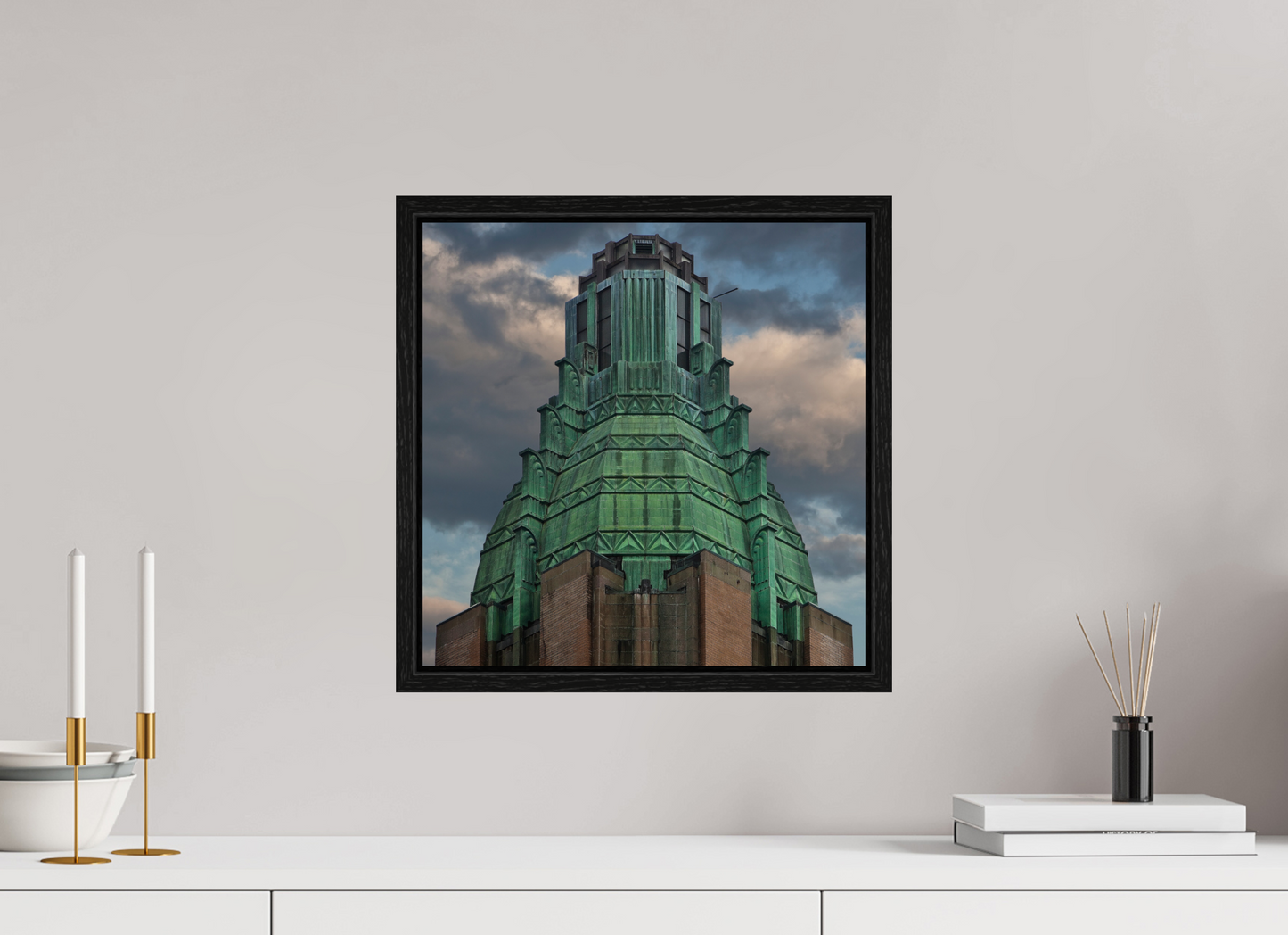 15 x 15″, Floater Frame Waldorf Astoria