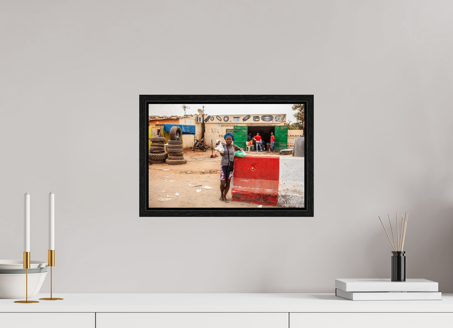 15 x 10″, Floater Frame Angolan Girl