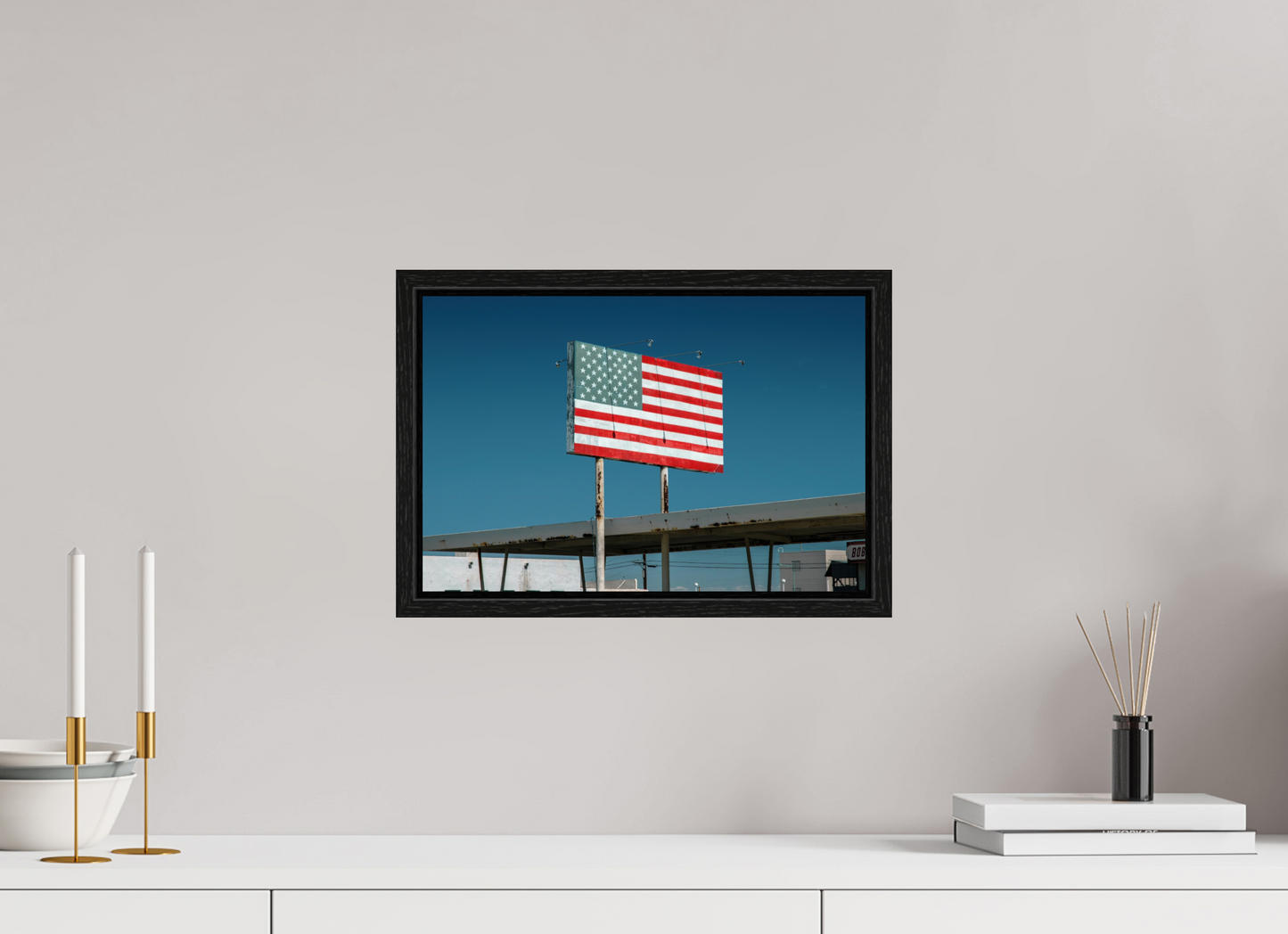 15 x 10″, Floater Frame USA Flag Sign