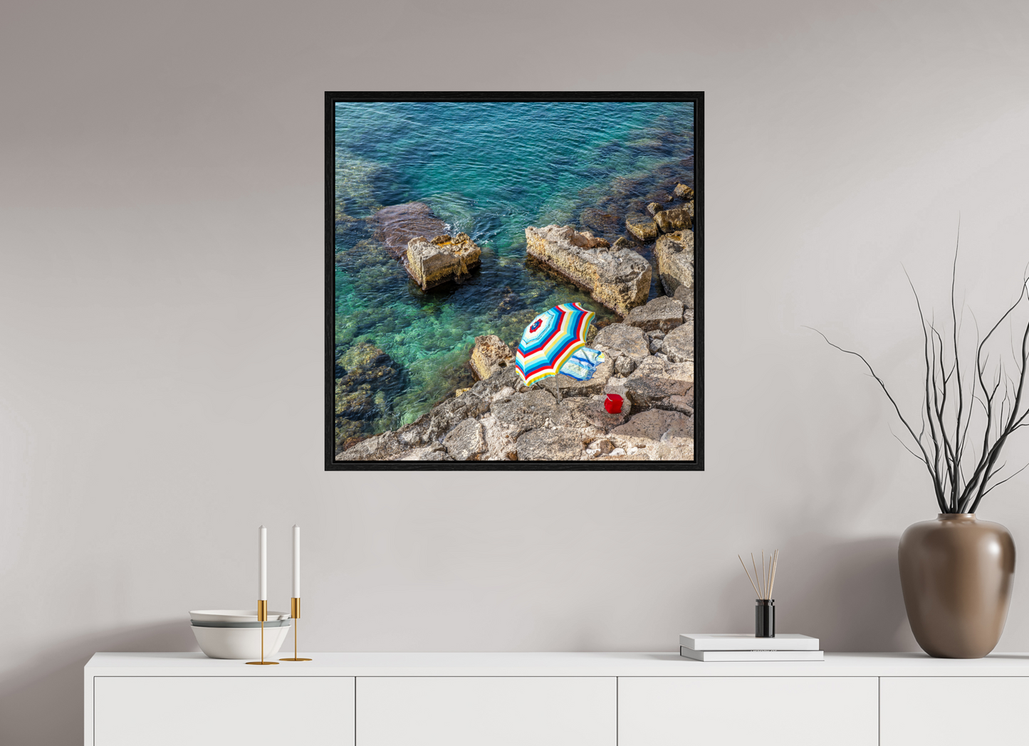 30 x 30″, Floater Frame Monopoli Beach