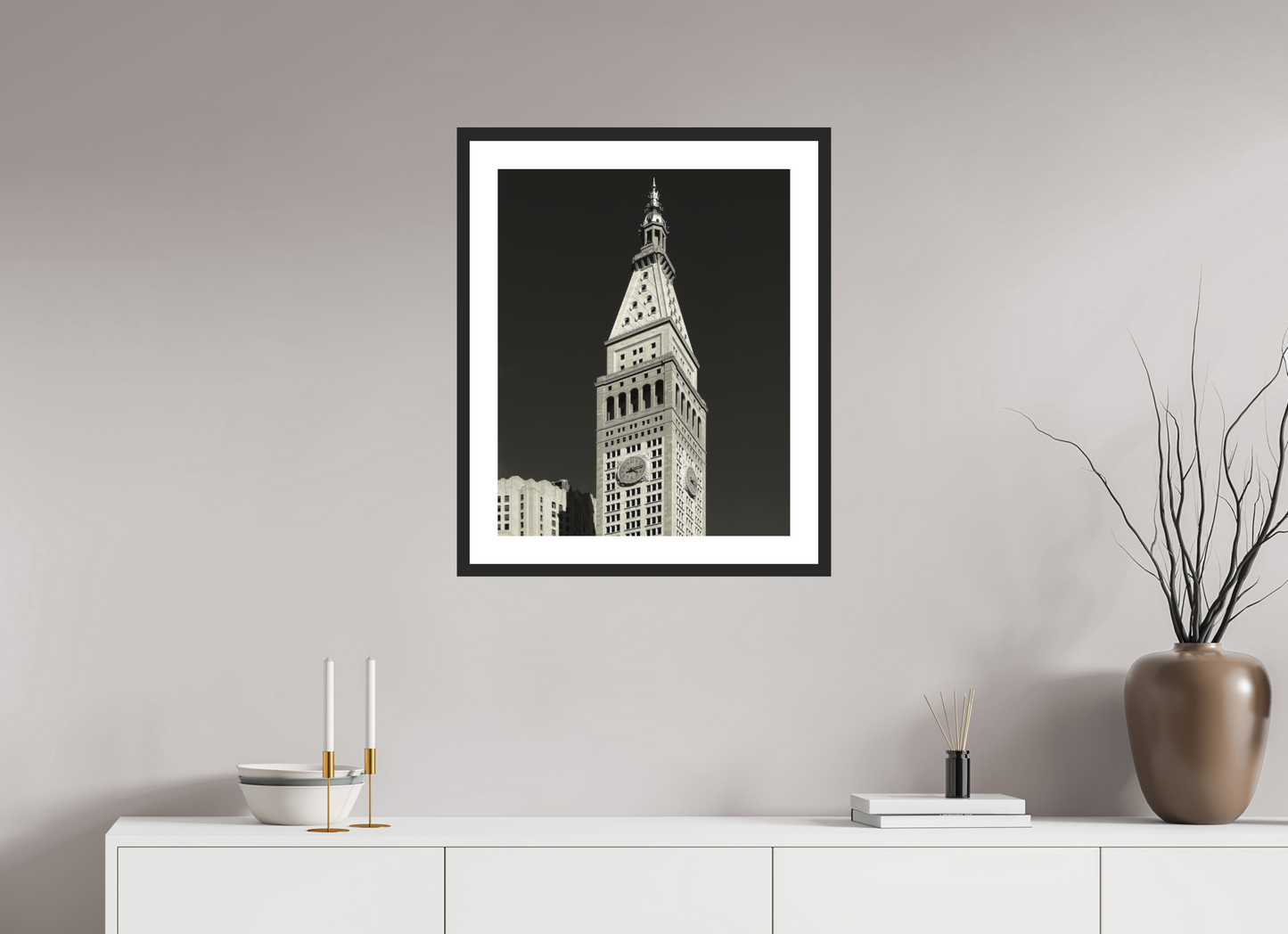 20 x 25″, Solid 0.8" Black Wood Frame With 2" Natural White Passe-Partout with Museum Glass Metropolitan Life Insurance Company Tower