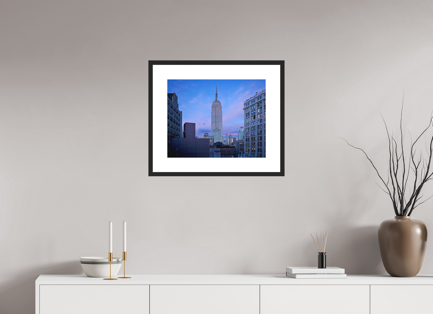 20 x 16″, Solid 0.8" Black Wood Frame With 3" Natural White Passe-Partout with Museum Glass The Empire State Building at Dusk