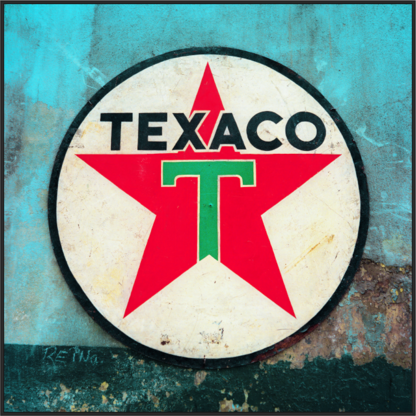Texaco Sign Cuba