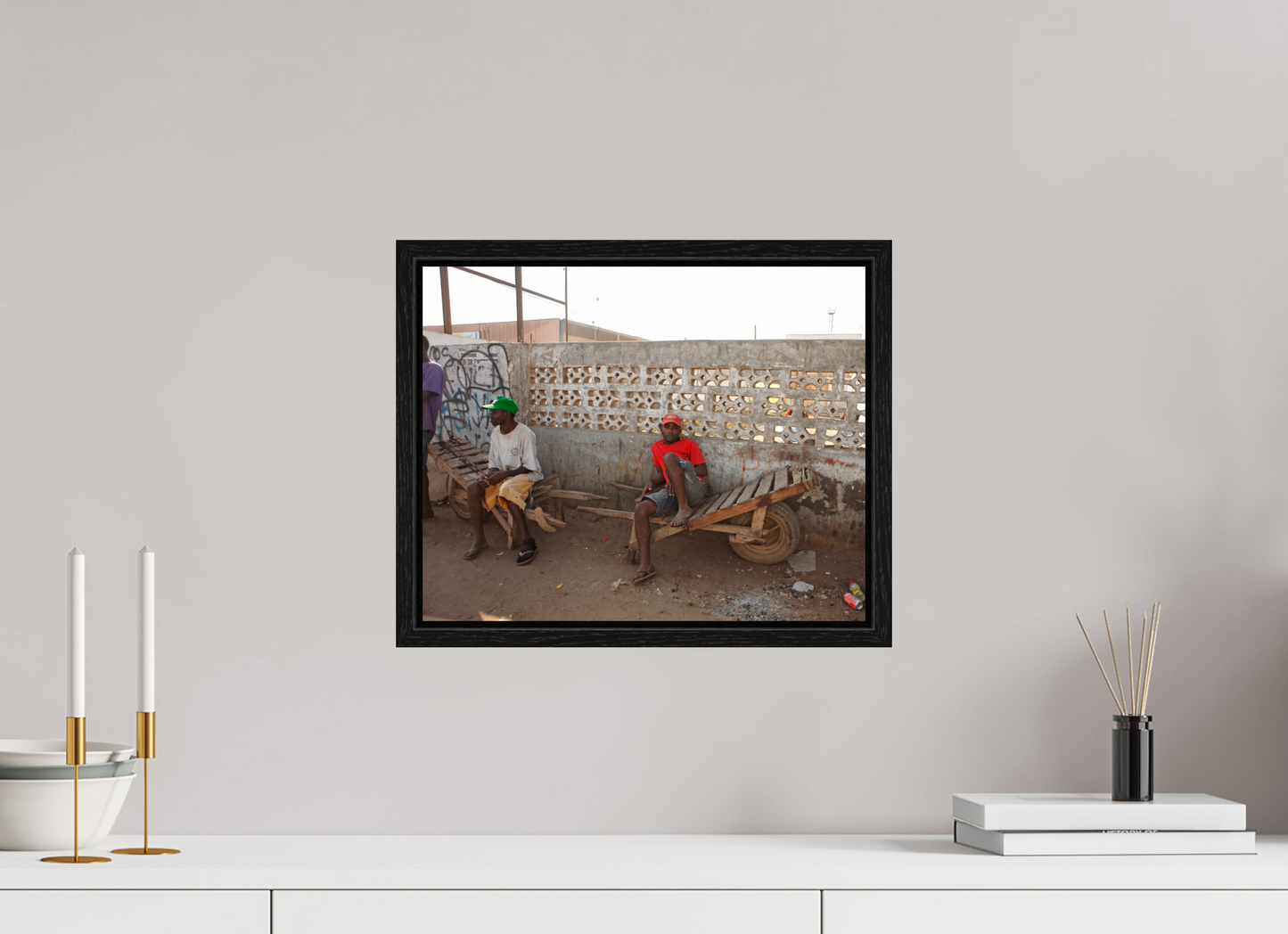 15 x 12″, Floater Frame Worker in Red Shirt, Angola