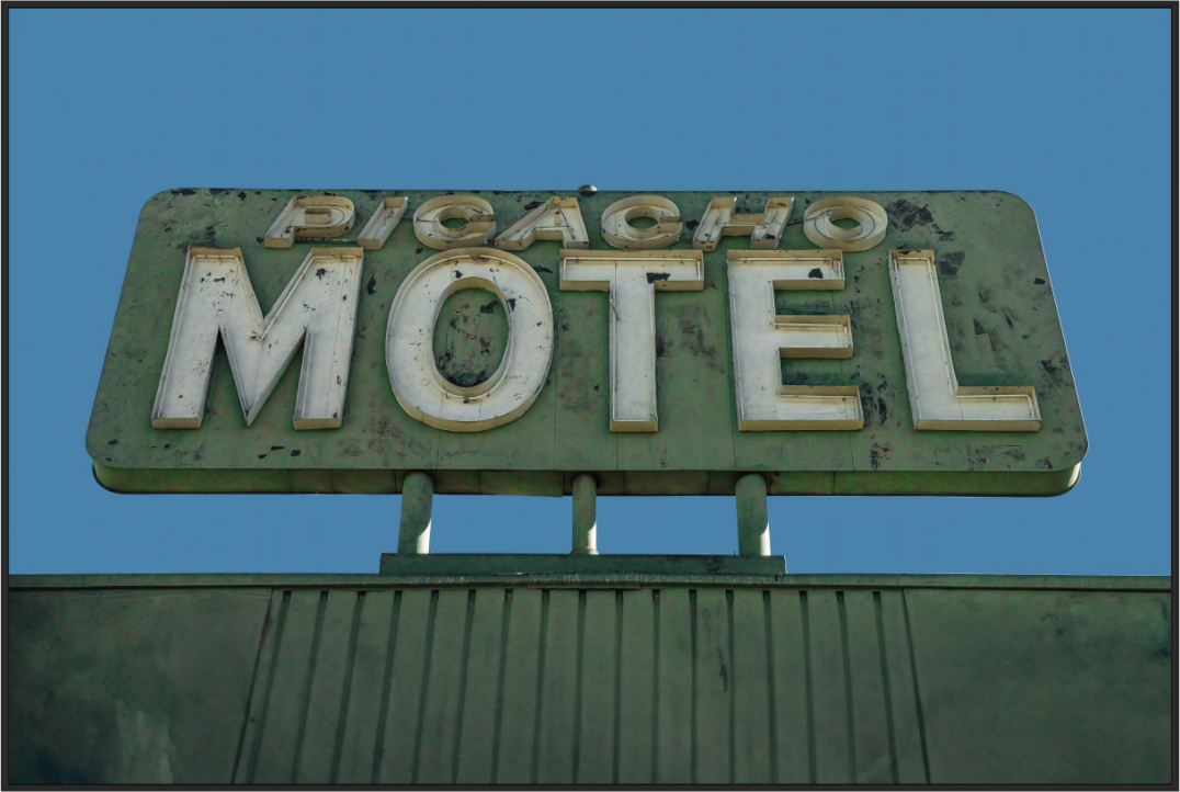Picacho Motel Sign