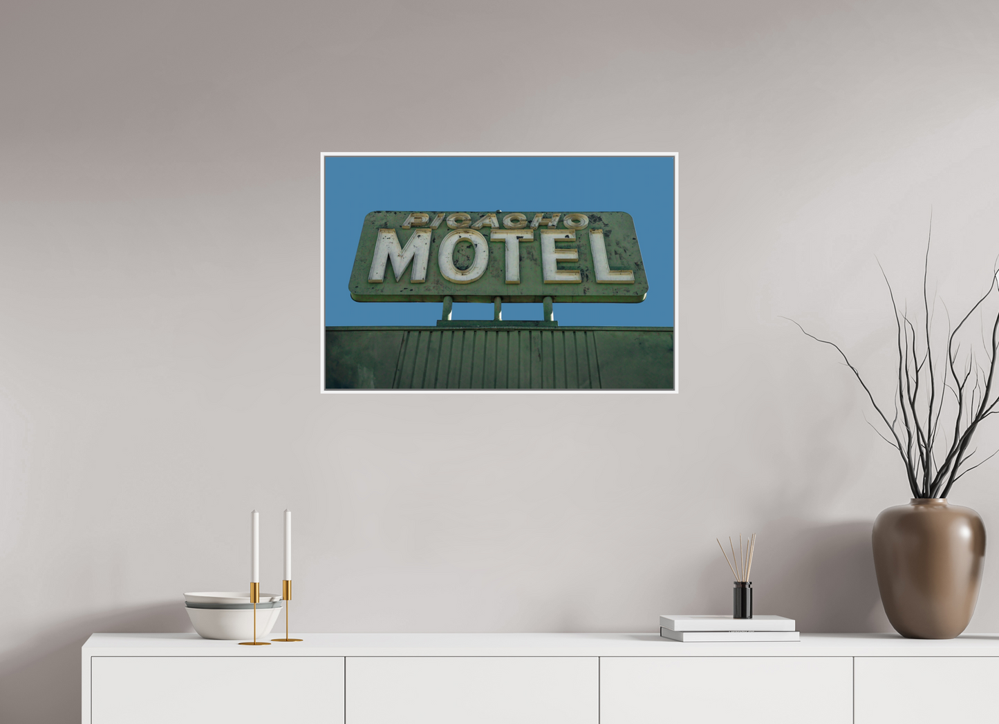 Picacho Motel Sign
