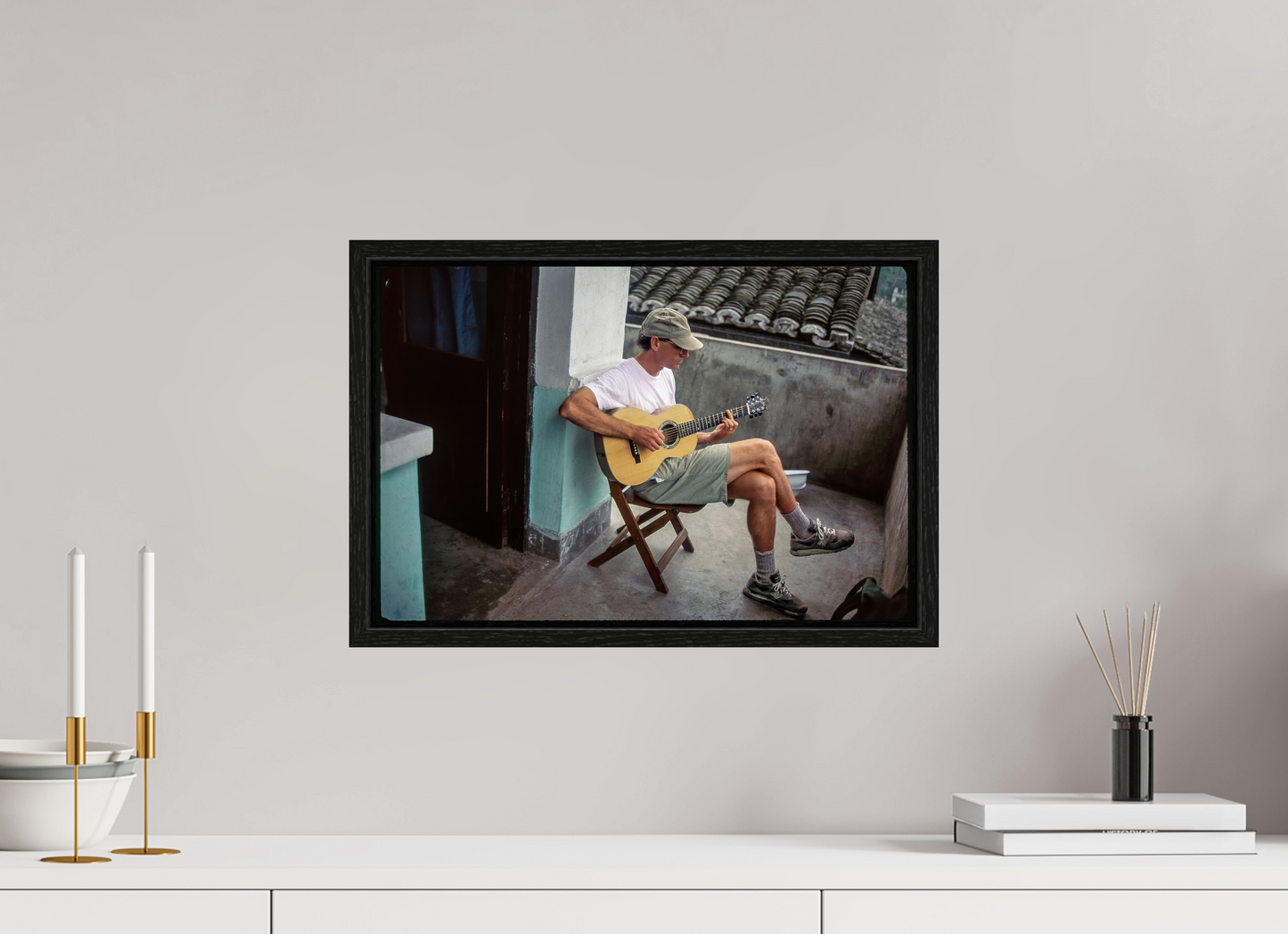 18.1 x 12″, Floater Frame James Taylor in China