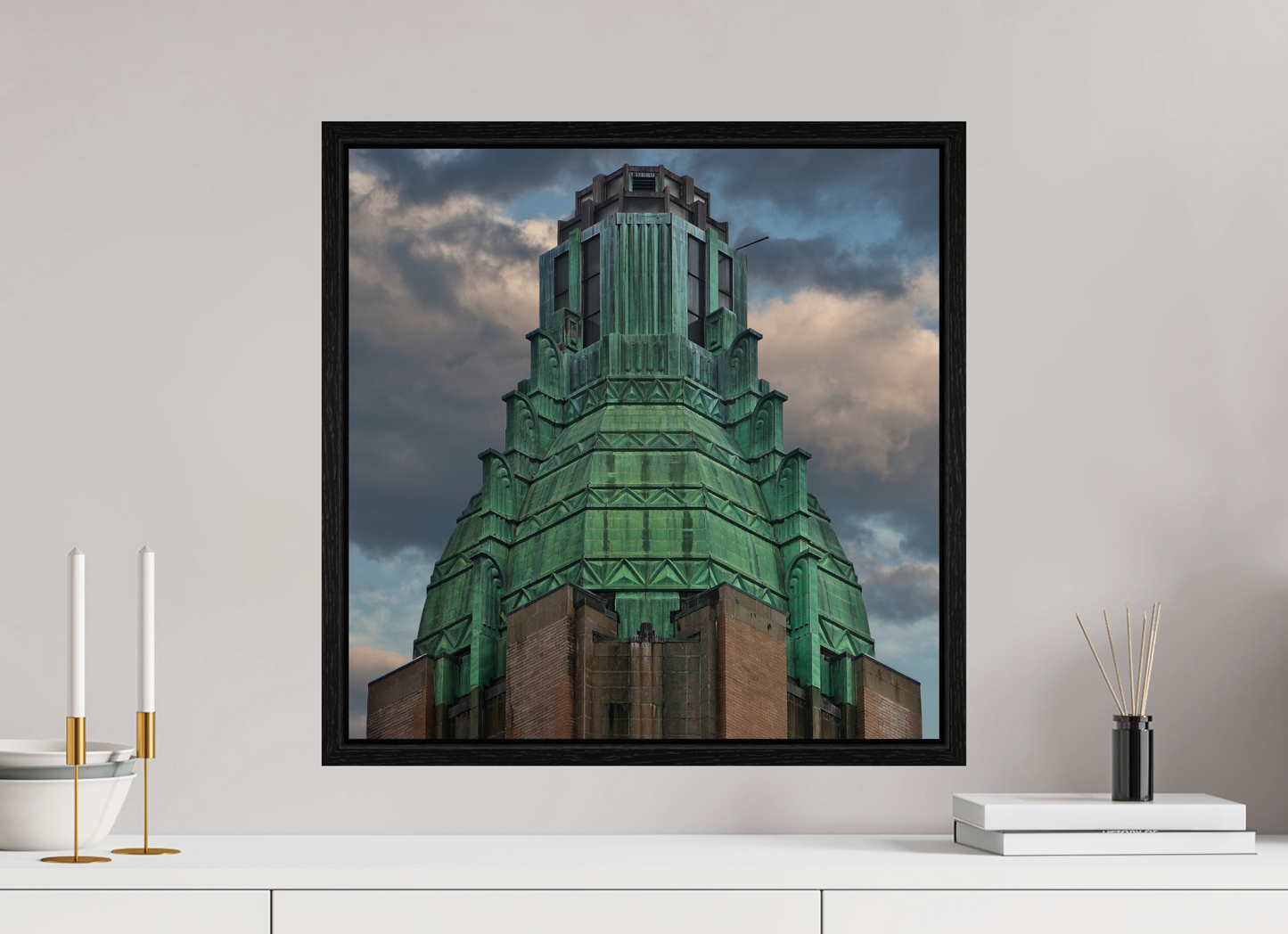 20 x 20″, Floater Frame Waldorf Astoria