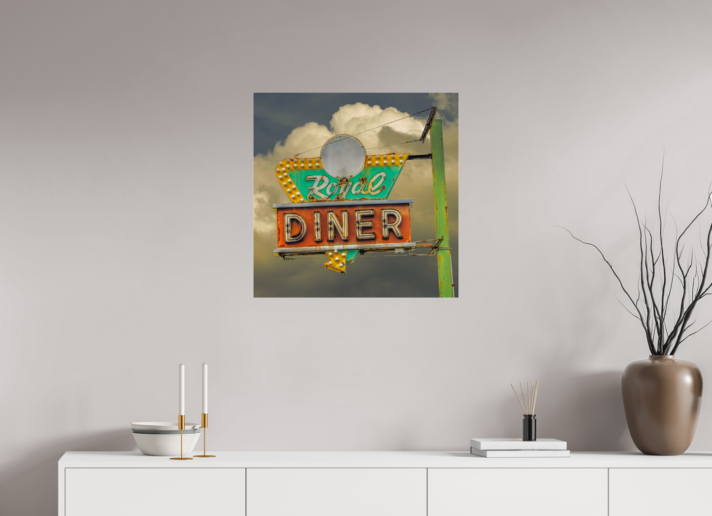 25 x 25″, Frameless Acrylic Glass Royal Diner Sign