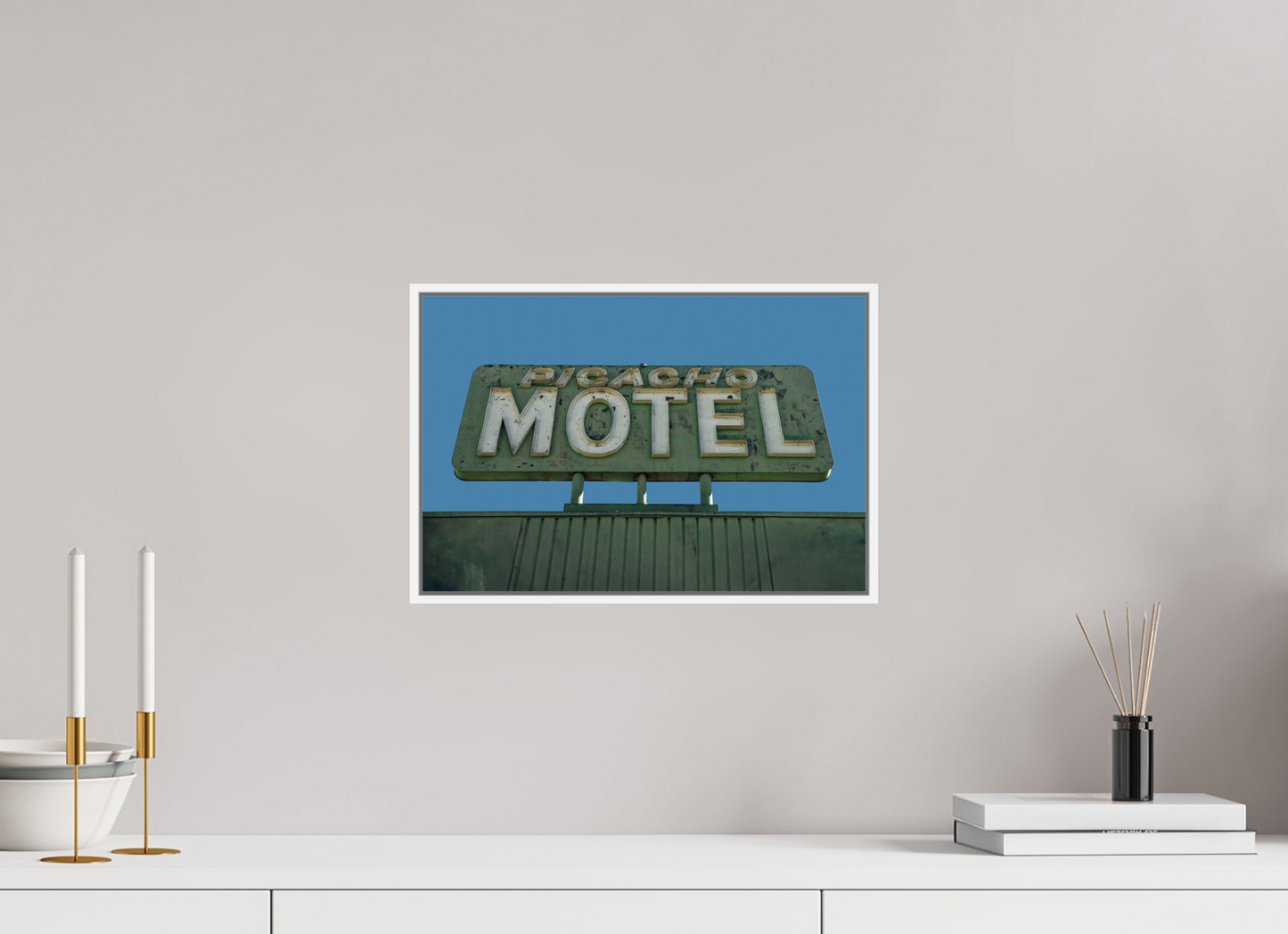 Picacho Motel Sign