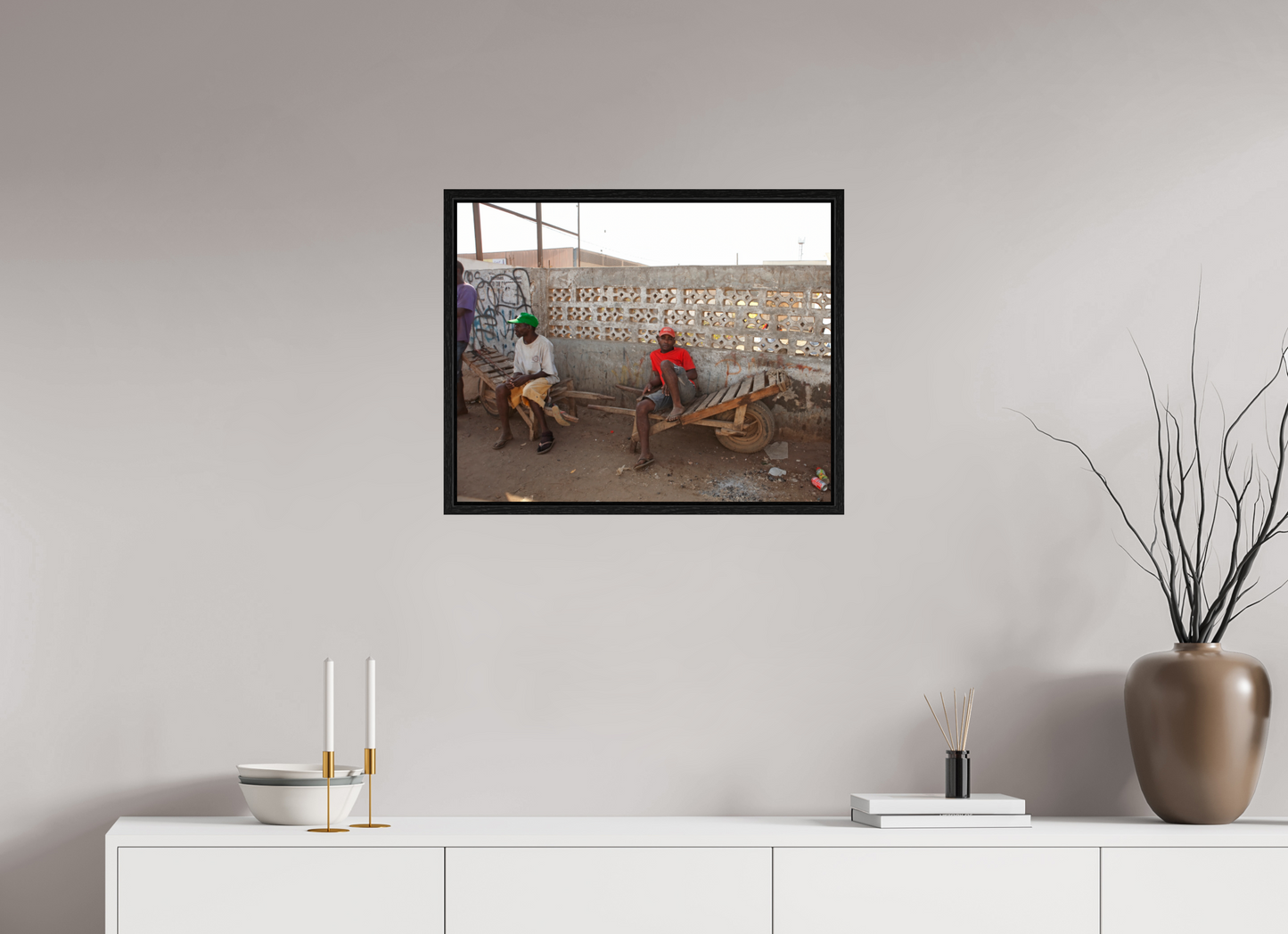 25 x 20″, Floater Frame Worker in Red Shirt, Angola