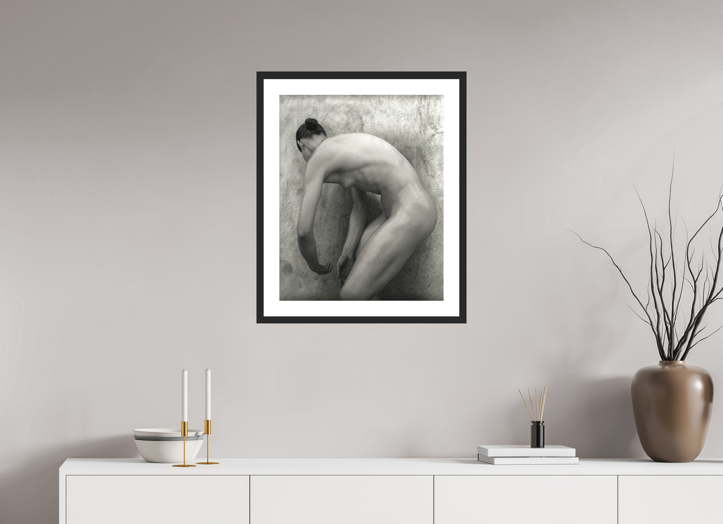 20 x 25″, Solid 0.8" Black Wood Frame With 2" Natural White Passe-Partout with Museum Glass Nude No. 60
